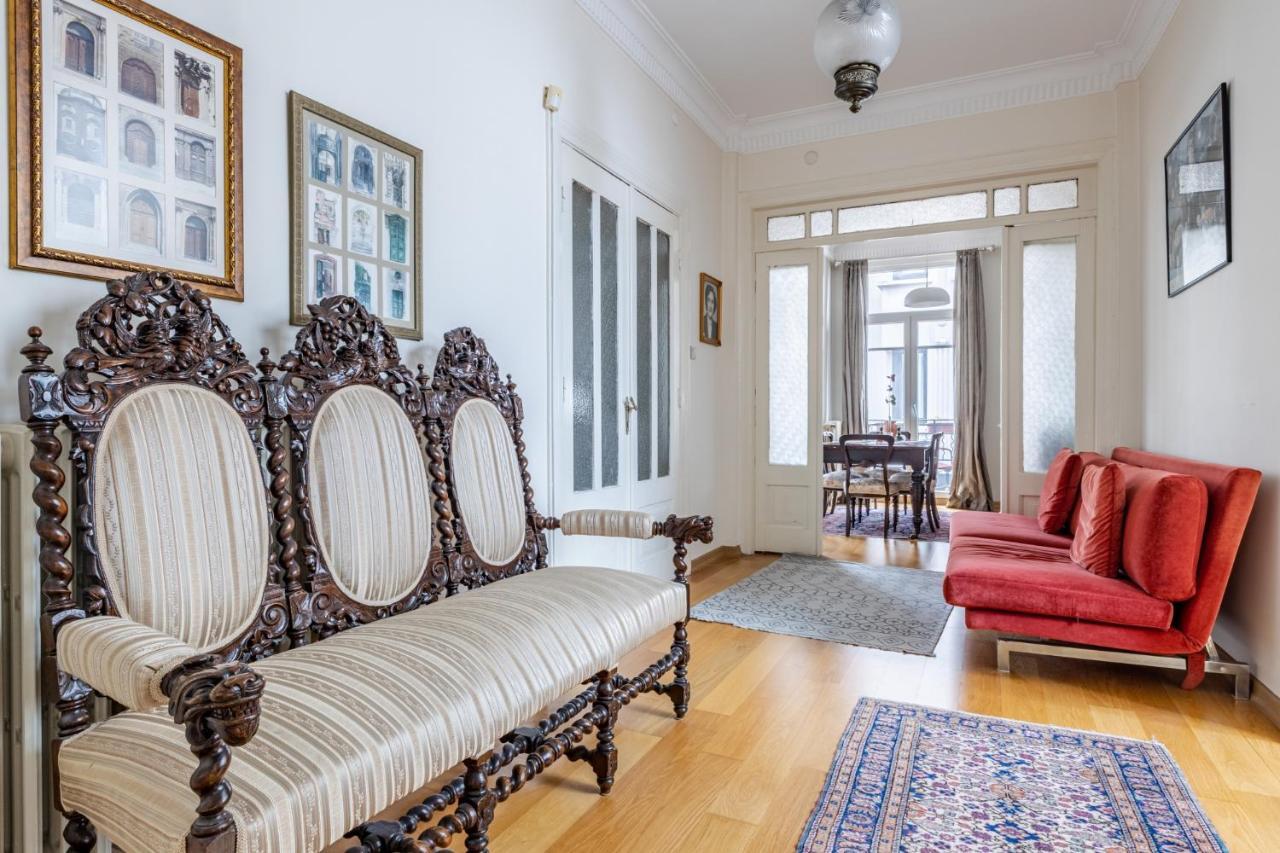 Flat With Balcony And Bosphorus View In Beyoglu Lejlighed Istanbul Eksteriør billede